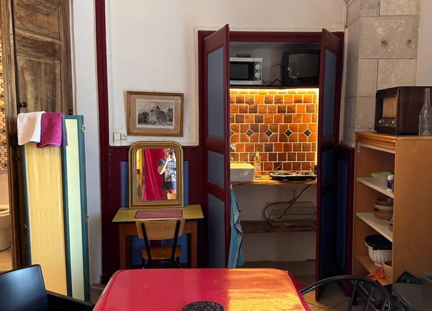 Bed & Breakfast Les Jardins De La Cathedrale Chambres D Hotes Gite De Groupe Viviers France