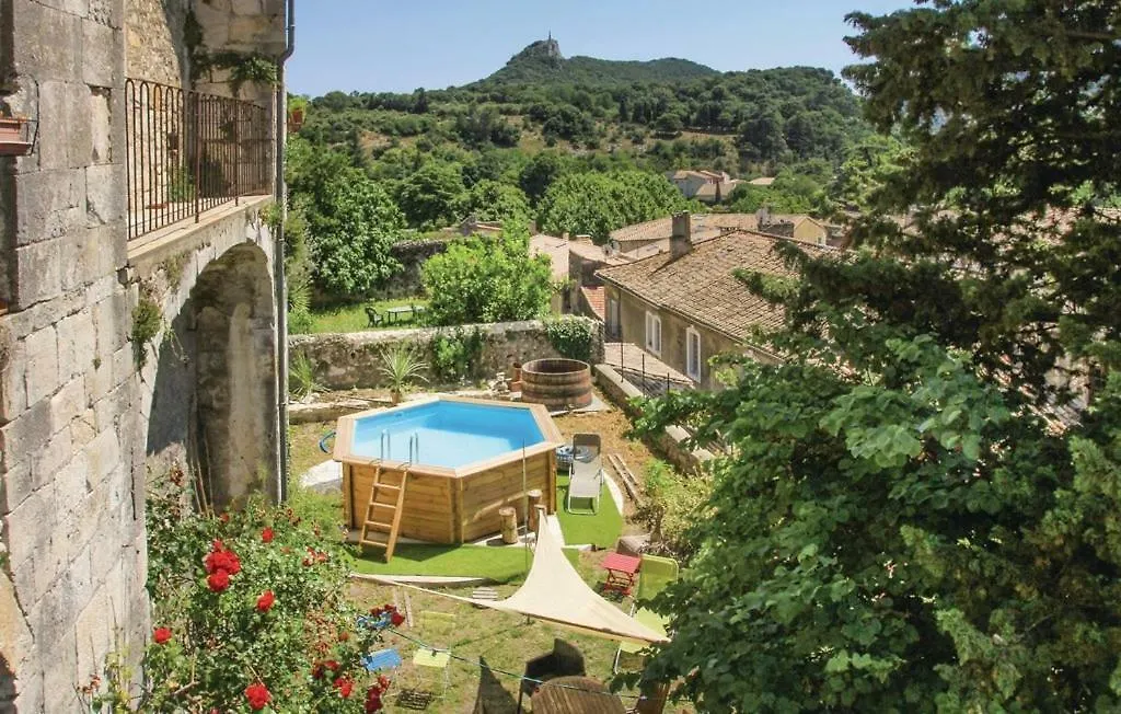 Les Jardins De La Cathedrale Chambres D Hotes Gite De Groupe Viviers Bed & Breakfast
